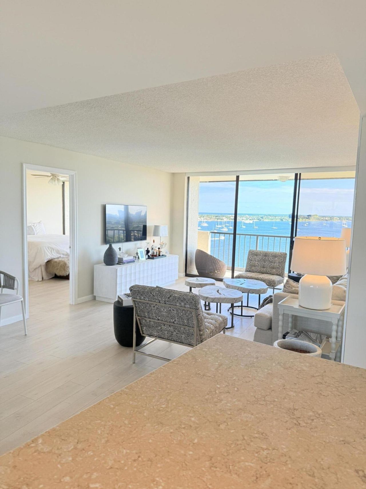 5200 N Flagler Drive, Unit 1406, West Palm Beach, FL 33407 Photo