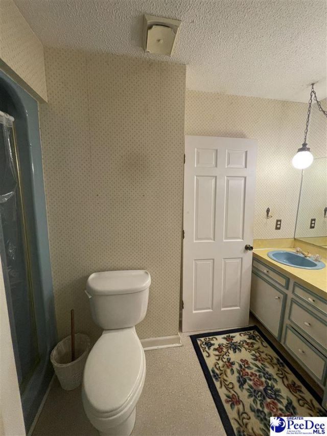 607 Ascot Drive Photo 26