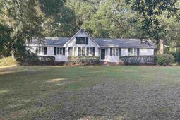 607 Ascot Drive photo 4