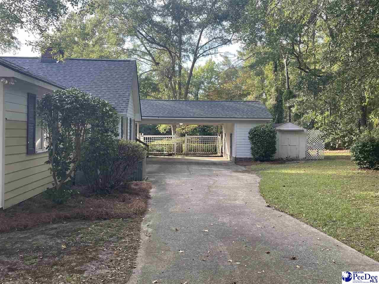 607 Ascot Drive Photo 9