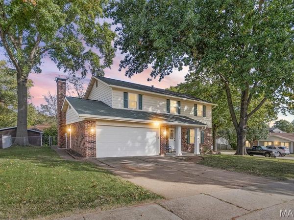 2323 Glenrich Drive, St Louis, MO 63129
