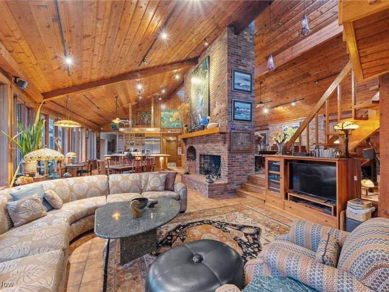 16310 Valley Road, Auburn, OH 44023 Photo 9