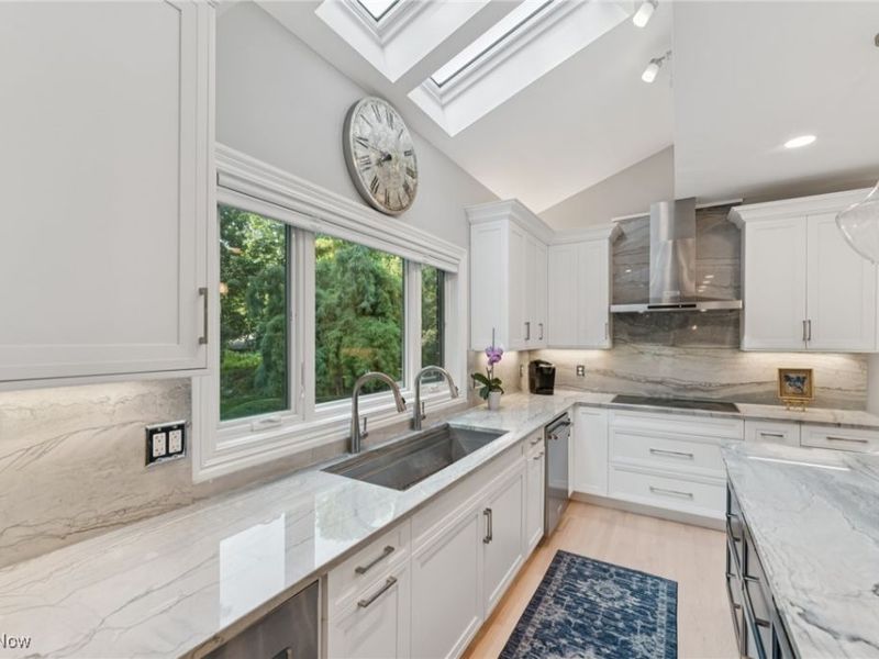 2520 Interlachen Lane, Westlake, OH 44145 Photo 14