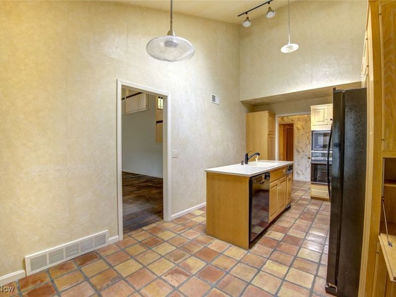 3835 Acorn Trail, Unit C1, Orange, OH 44022 Photo 6