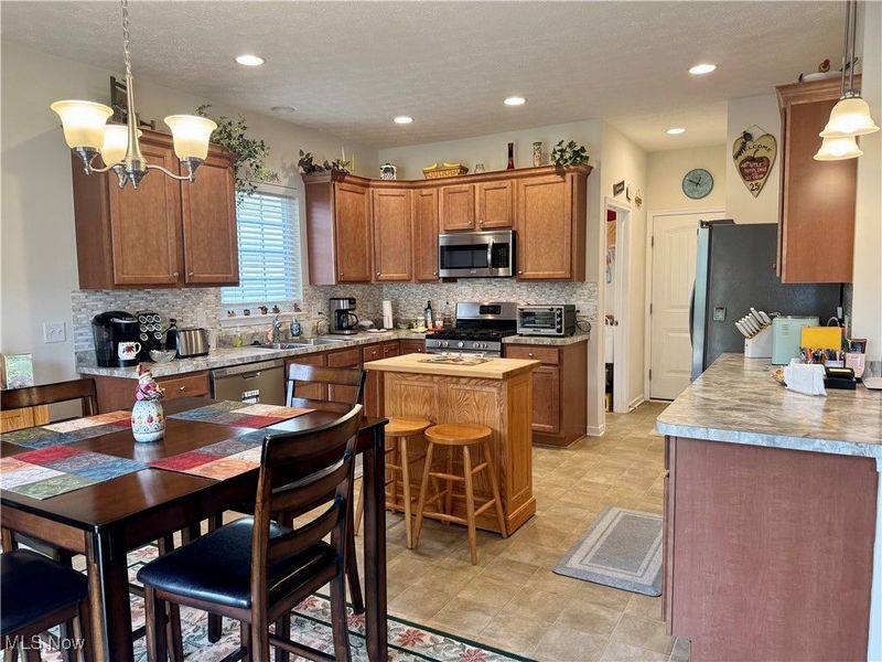 134 Richmond Court, Elyria, OH 44035 Photo 17