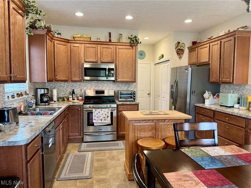 134 Richmond Court, Elyria, OH 44035 Photo 20