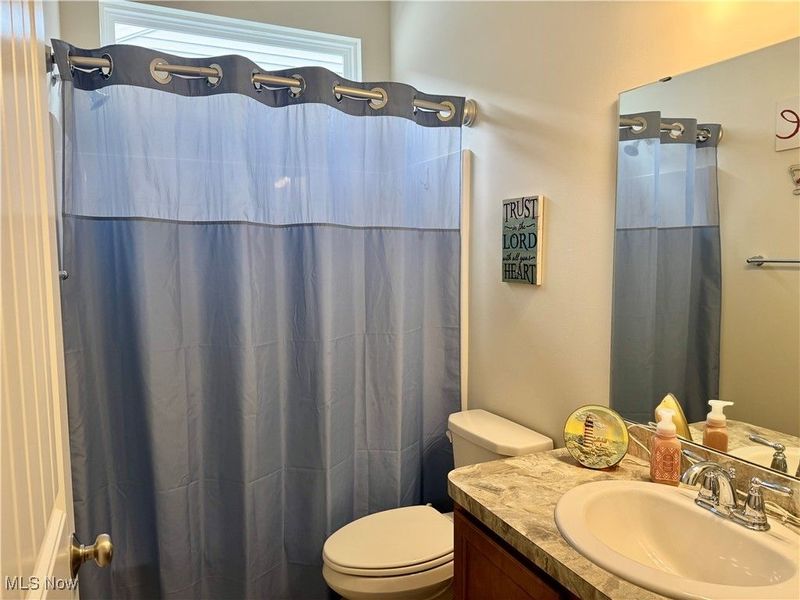 134 Richmond Court, Elyria, OH 44035 Photo 6