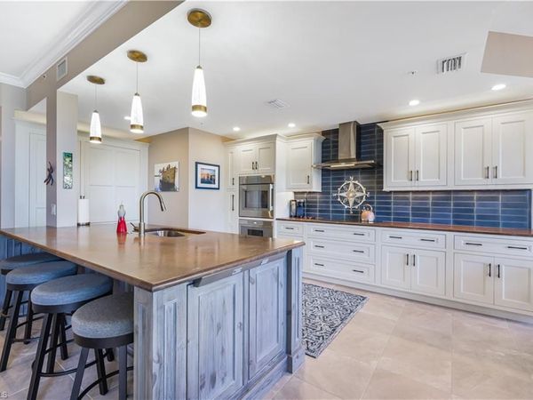 6081 Silver King BLVD, Unit 404, CAPE CORAL, FL 33914