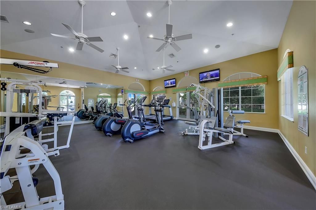 6081 Silver King Blvd, Unit 404, Cape Coral, FL 33914 Photo