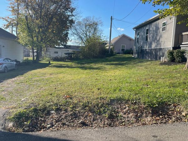 1 Bessie St , Springfield, TN 37172