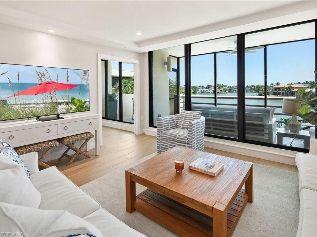 3100 Gulf Shore Blvd N, Unit 201, Naples, FL 34103 Photo