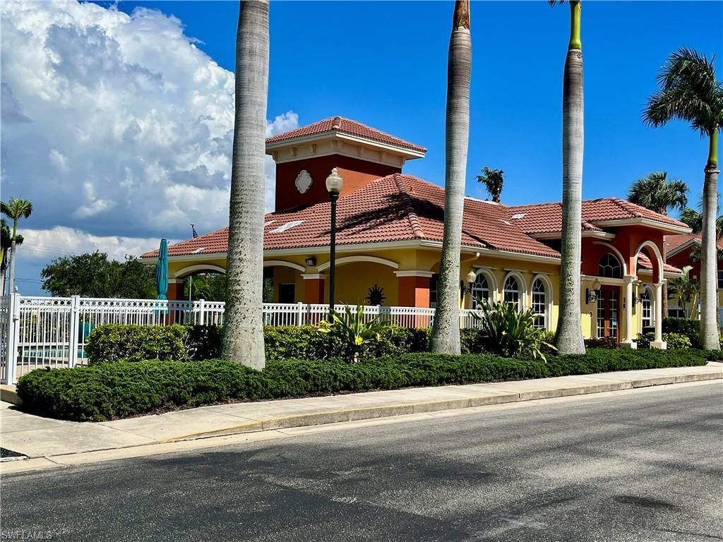 174 Shadroe Cove Cir, Unit 1004, Cape Coral, FL 33991 Photo