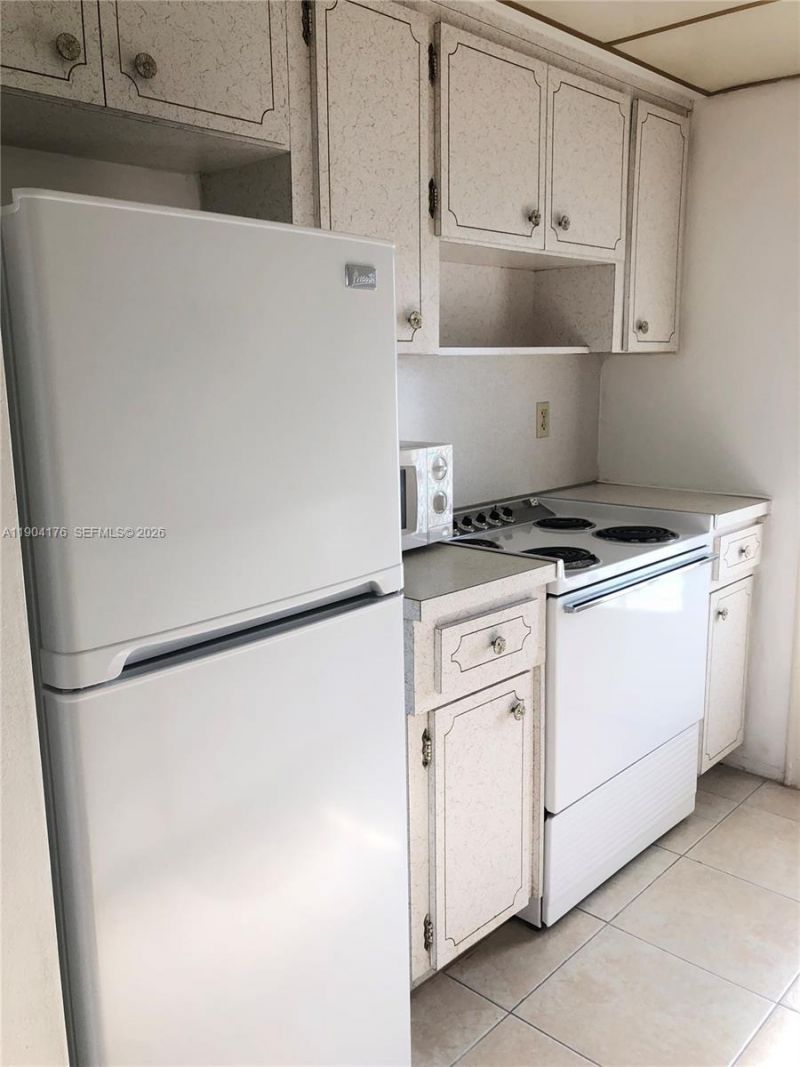 1836 Arthur St, Unit 20, Hollywood, FL 33020 Photo