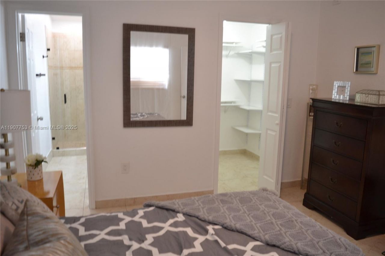 3221 SW 93rd Pl, Miami, FL 33165 Photo