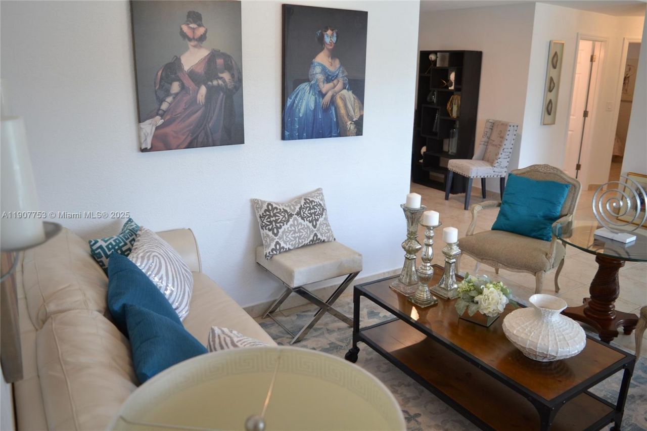 3221 SW 93rd Pl, Miami, FL 33165 Photo