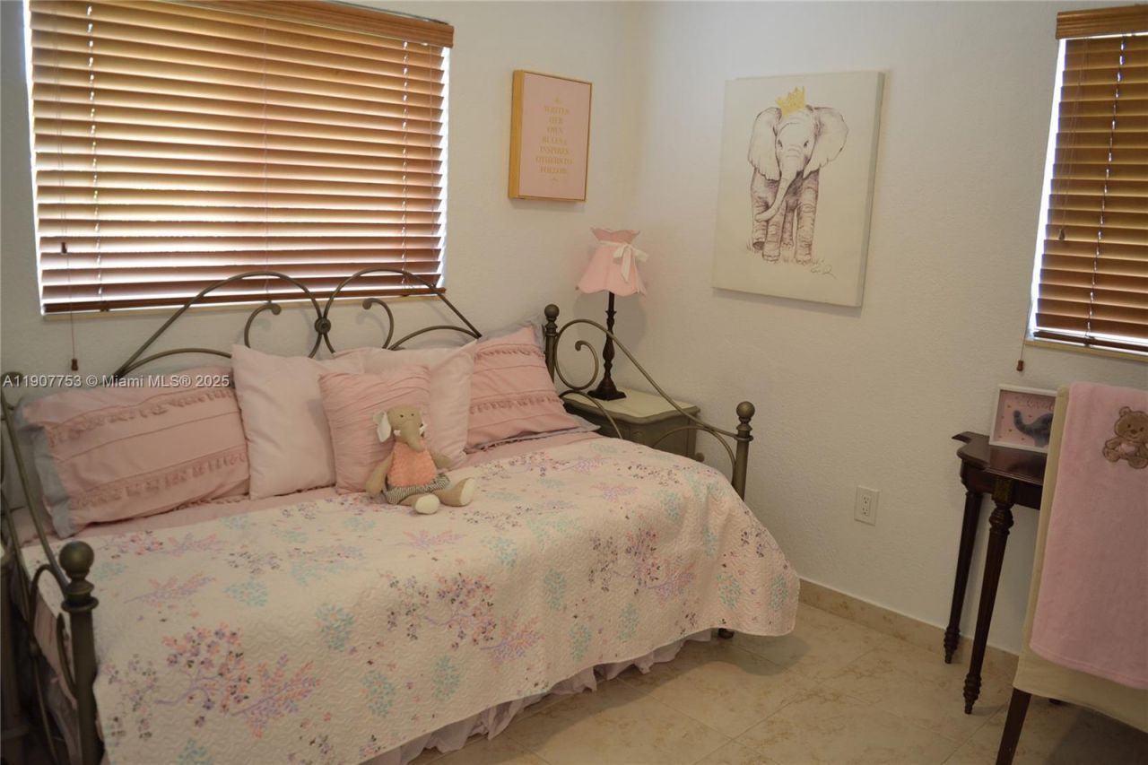 3221 SW 93rd Pl, Miami, FL 33165 Photo