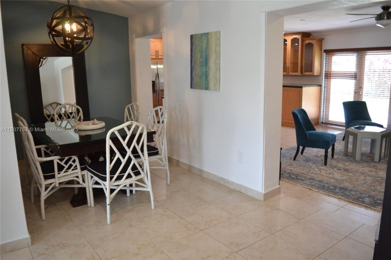 3221 SW 93rd Pl, Miami, FL 33165 Photo