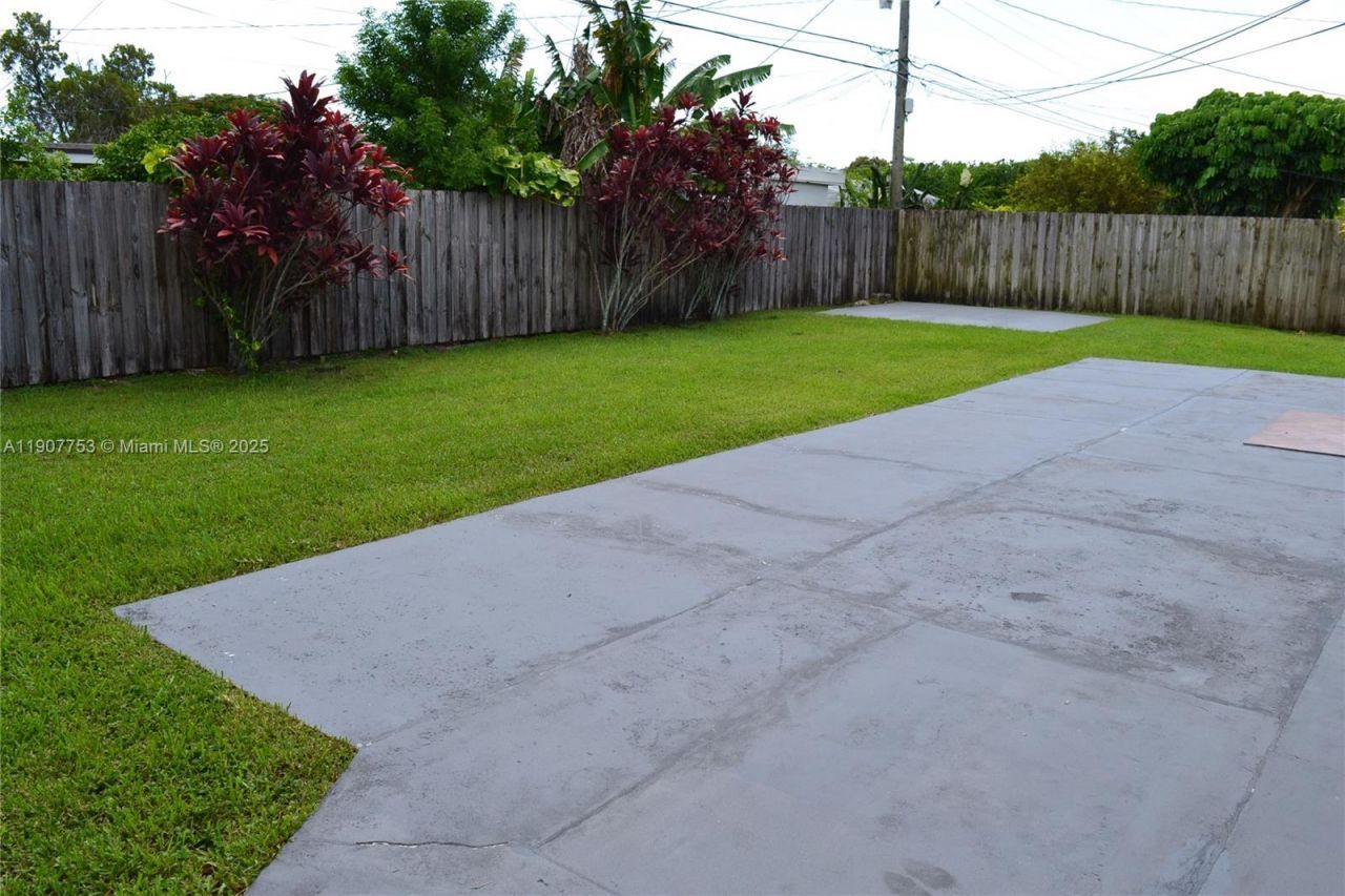 3221 SW 93rd Pl, Miami, FL 33165 Photo