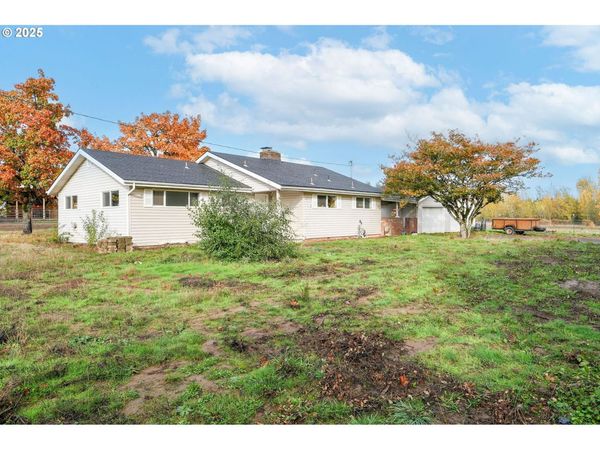 8975 S PACIFIC HWY, Monmouth, OR 97361