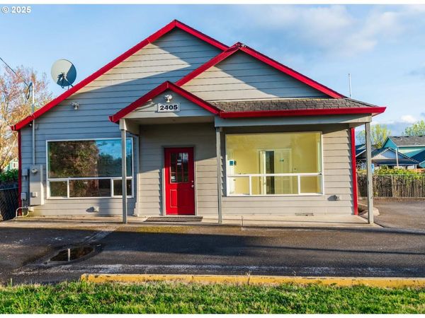 2405 BASELINE ST, Cornelius, OR 97113