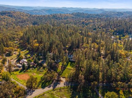 790 Pine Knoll Rd, Applegate, CA 95703 Photo