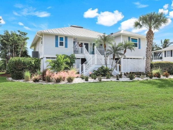 1417 Causey Ct, Sanibel, FL 33957