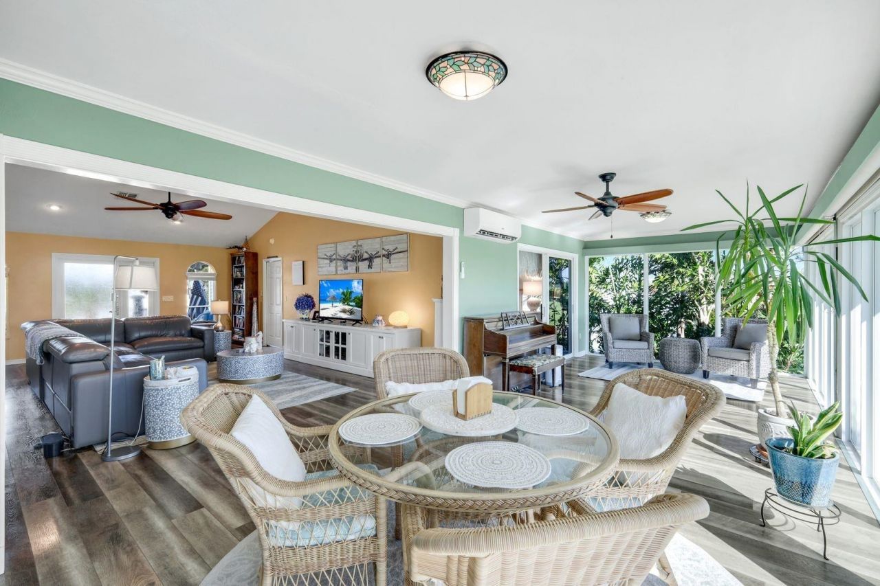 1417 Causey Ct, Sanibel, FL 33957 Photo