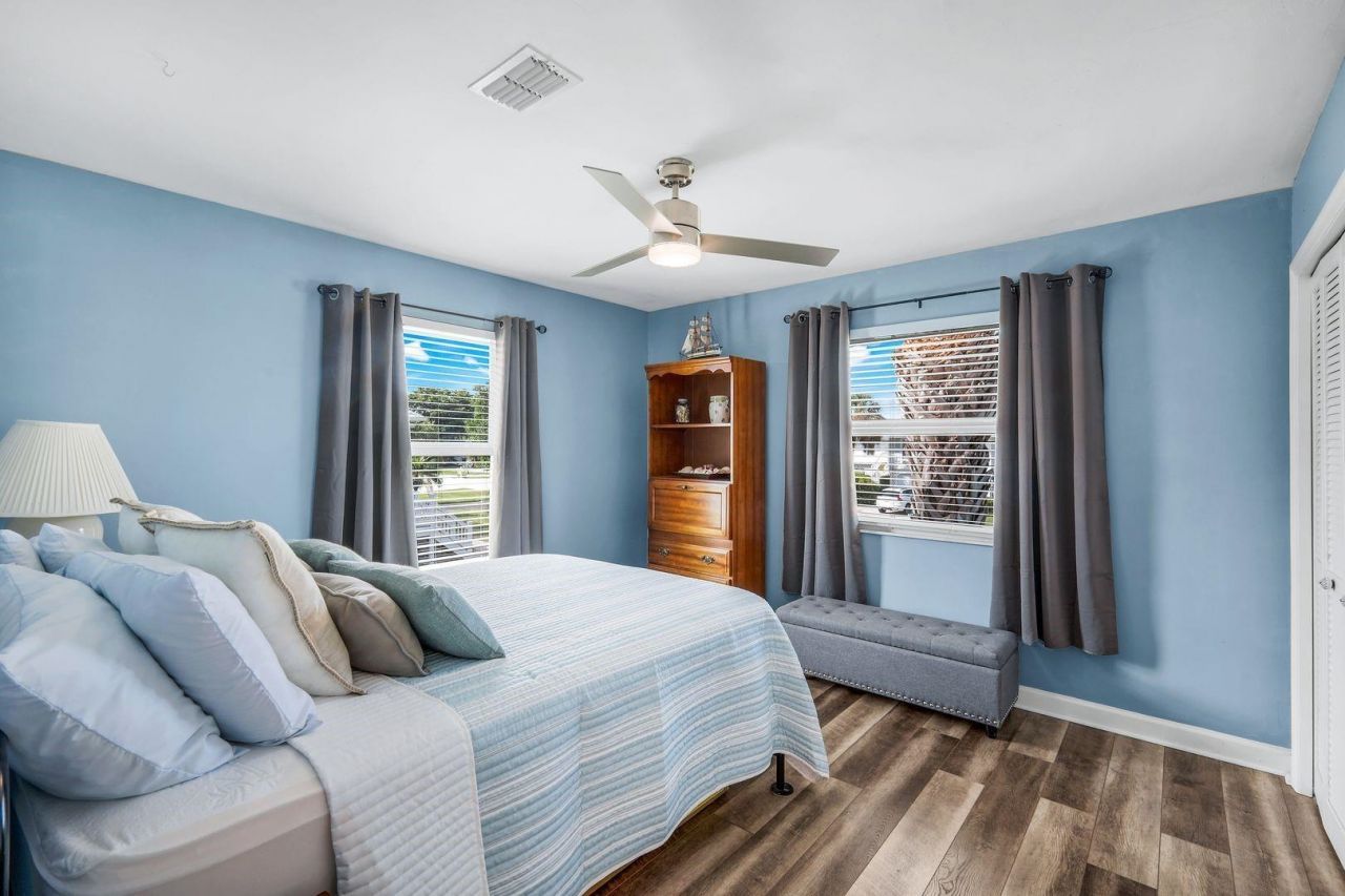 1417 Causey Ct, Sanibel, FL 33957 Photo