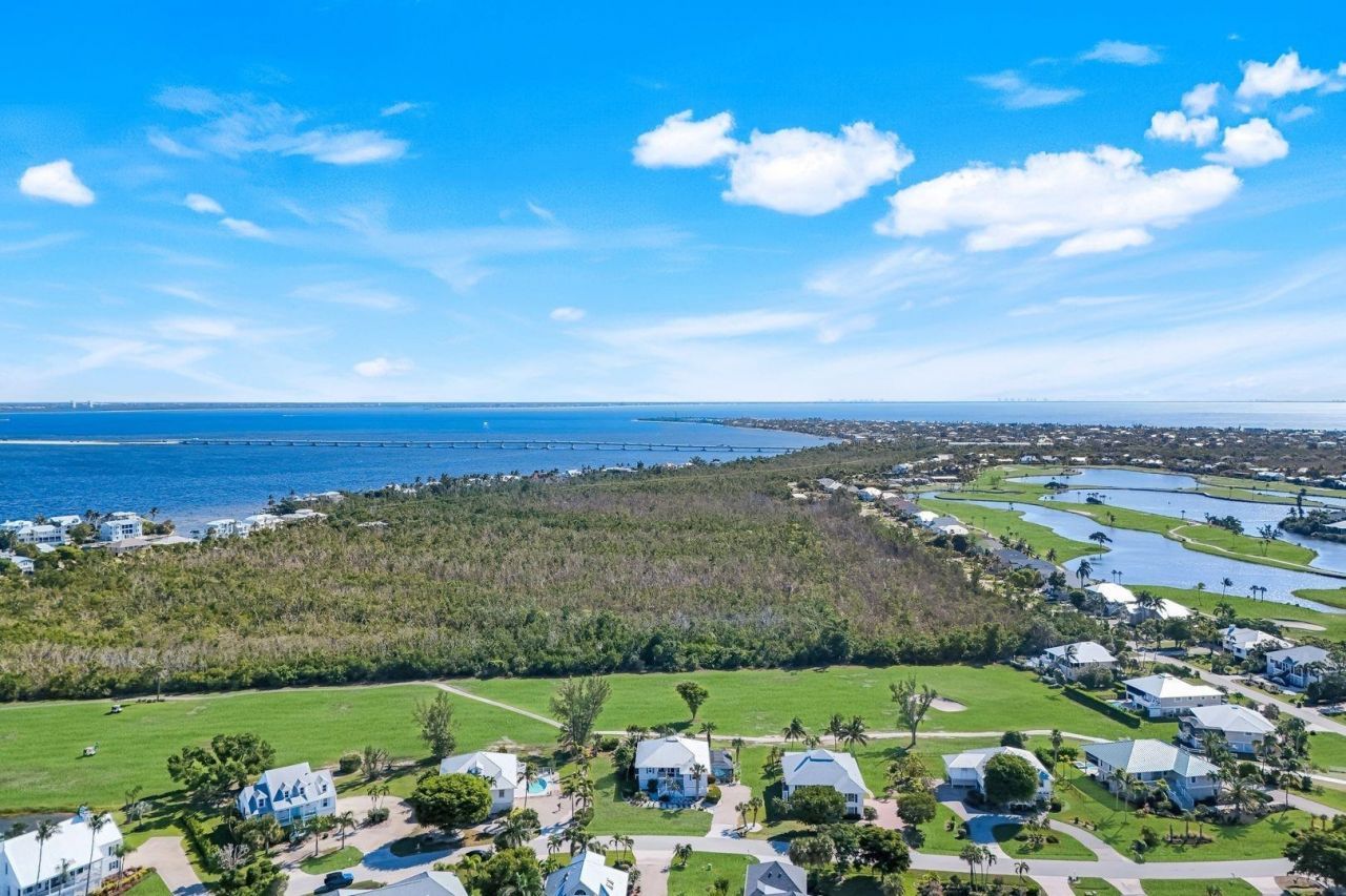 1417 Causey Ct, Sanibel, FL 33957 Photo