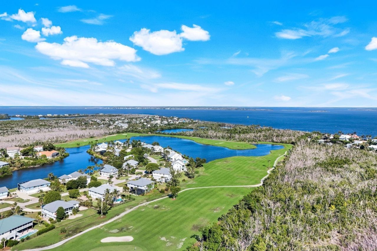 1417 Causey Ct, Sanibel, FL 33957 Photo