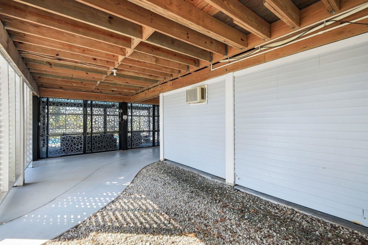 1417 Causey Ct, Sanibel, FL 33957 Photo