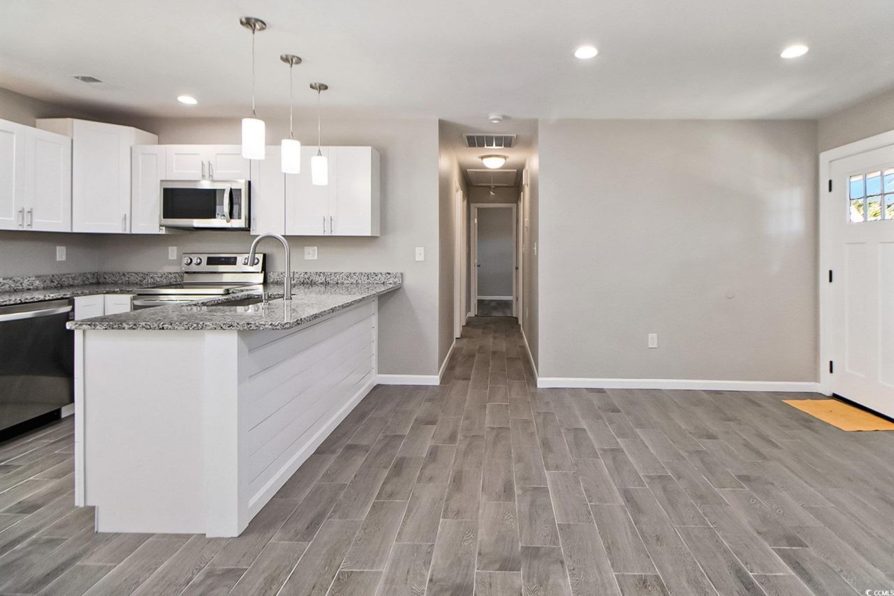 746 Gumbo Limbo Ln. Photo 7