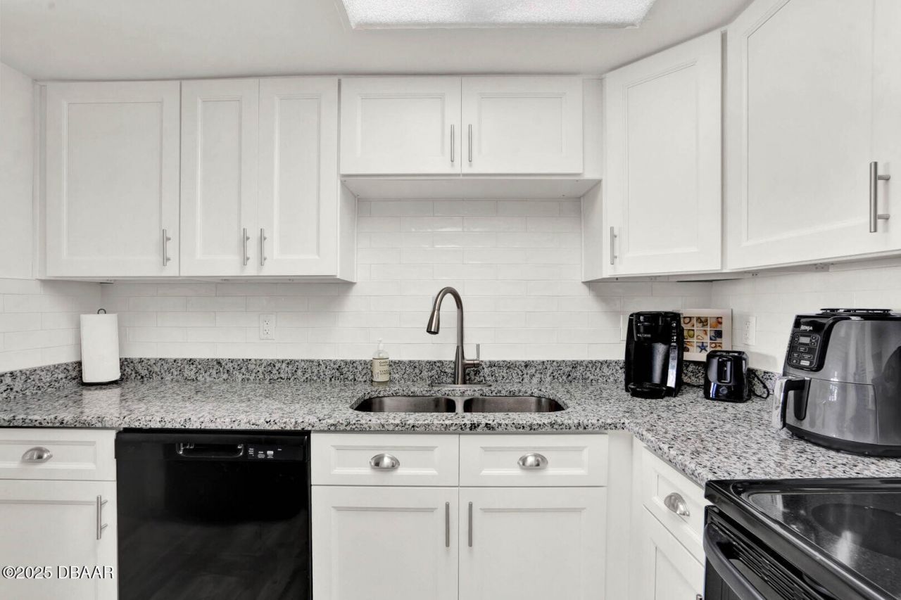 4175 S Atlantic Avenue, Unit 430, New Smyrna Beach, FL 32169 Photo