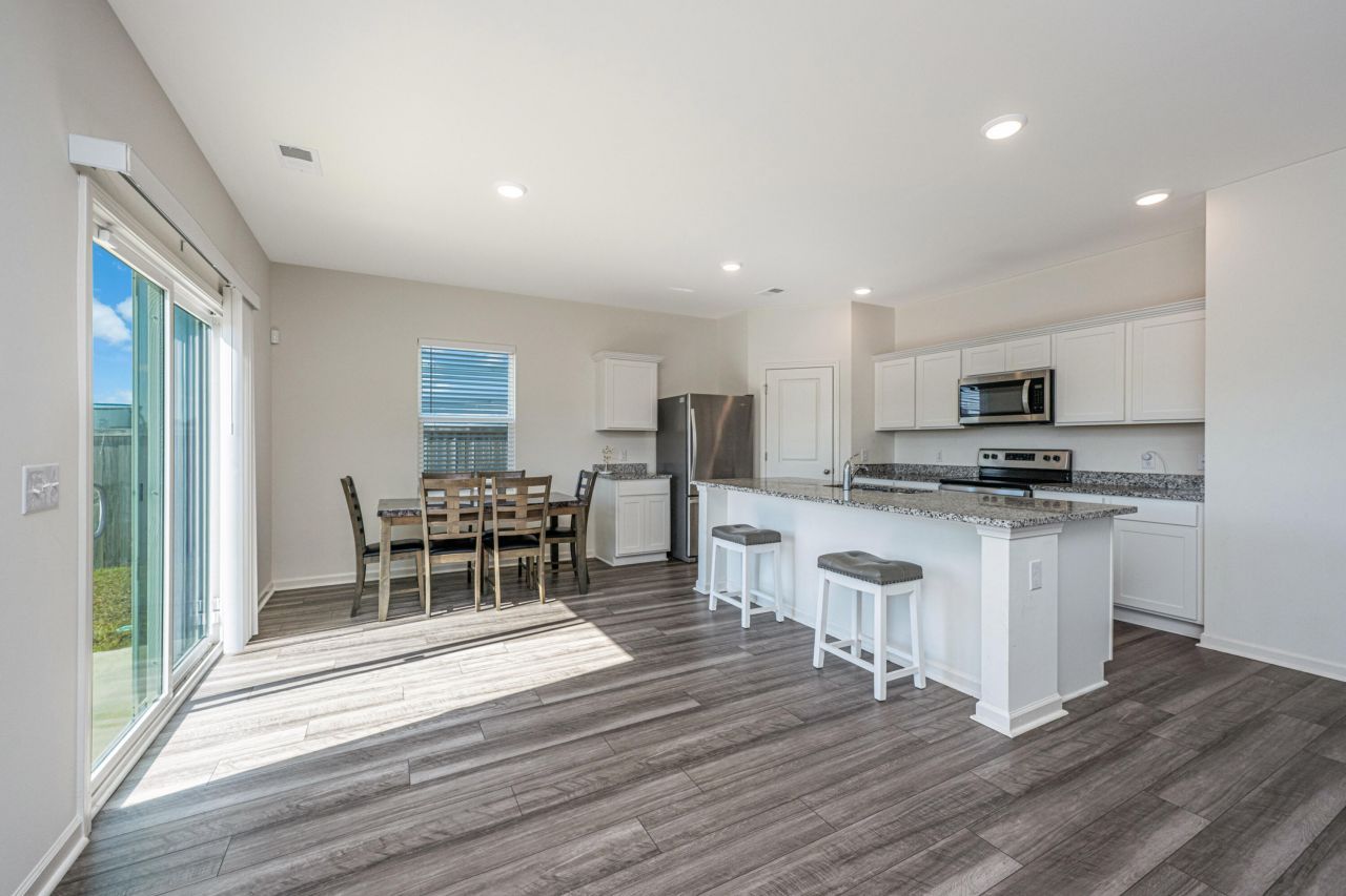 583 Polaris Way Photo 15