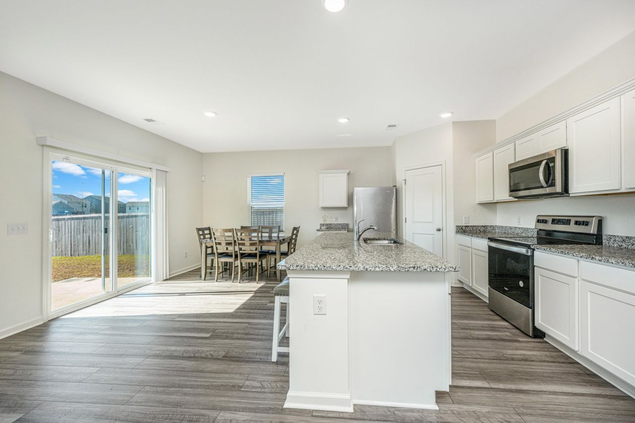 583 Polaris Way Photo 16