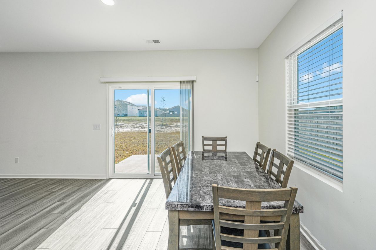 583 Polaris Way Photo 19