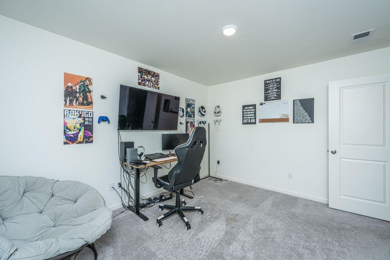 583 Polaris Way Photo 35