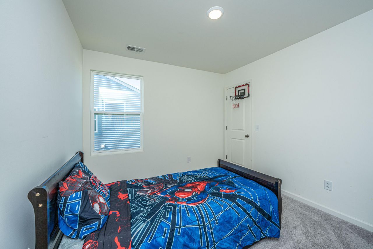 583 Polaris Way Photo 36