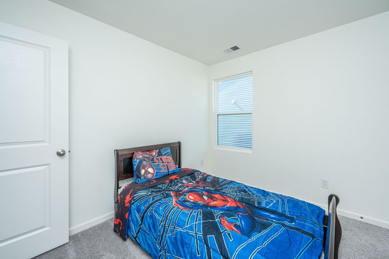 583 Polaris Way Photo 37