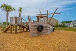 583 Polaris Way photo 4