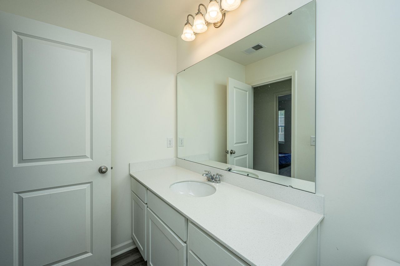 583 Polaris Way Photo 40