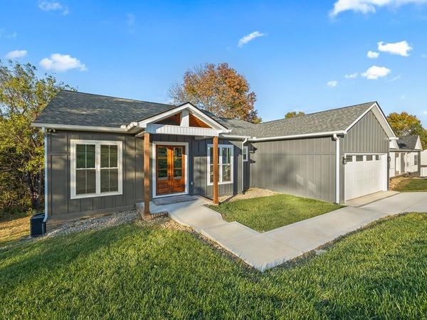 2035 Bear Creek Point, Cookeville, TN 38506