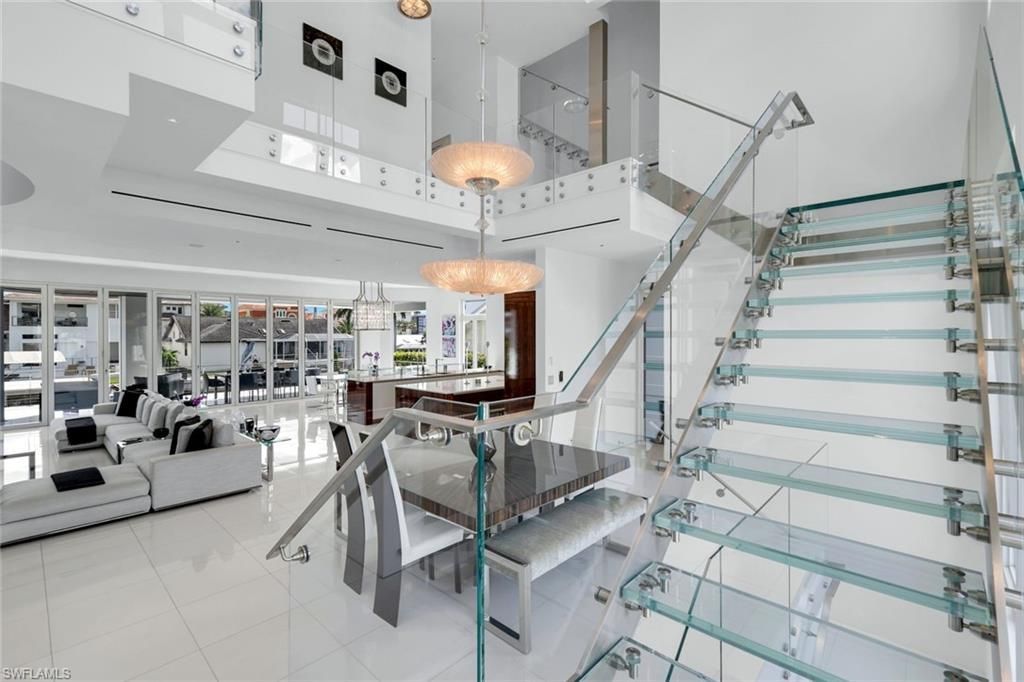 260 Channel Dr, Naples, FL 34108 Photo