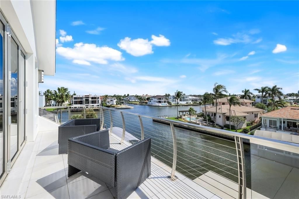 260 Channel Dr, Naples, FL 34108 Photo