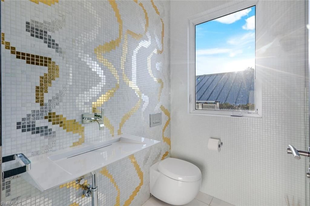 260 Channel Dr, Naples, FL 34108 Photo