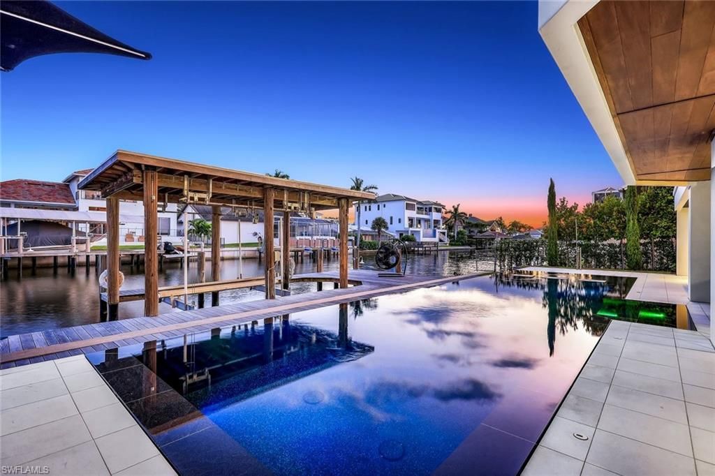 260 Channel Dr, Naples, FL 34108 Photo