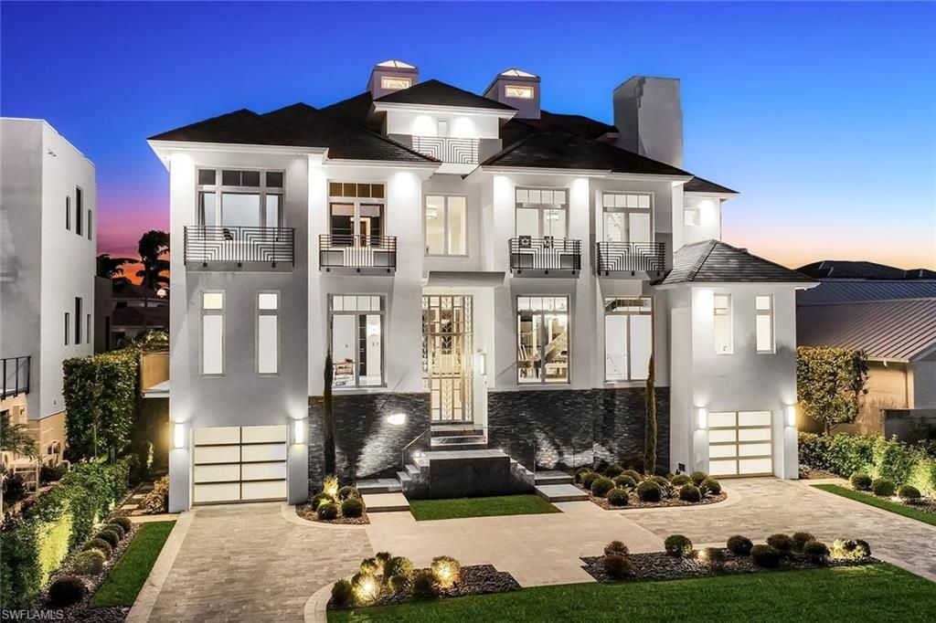 260 Channel Dr, Naples, FL 34108 Photo