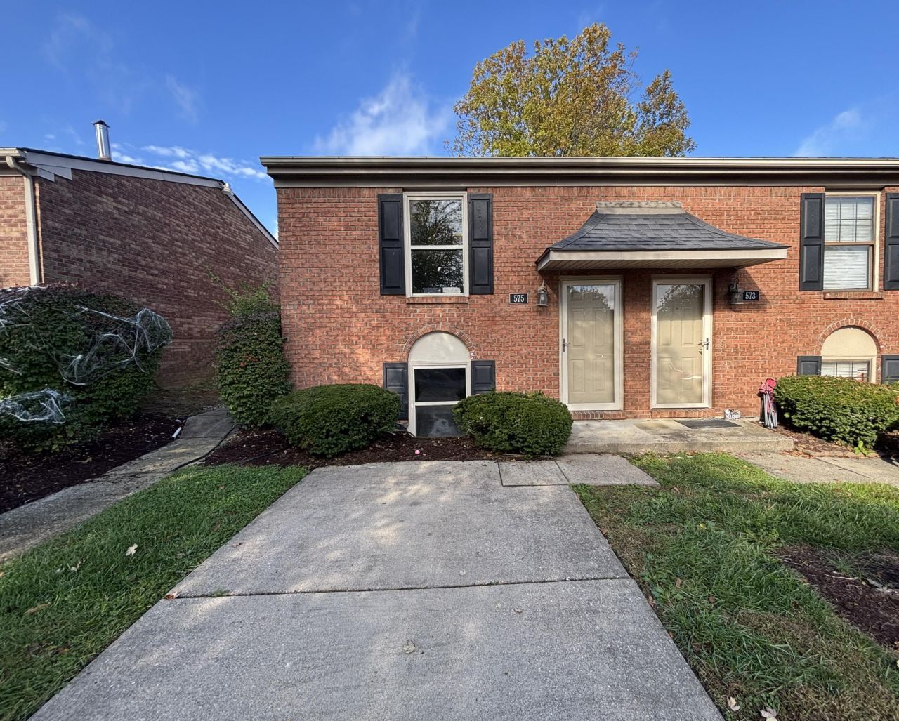 575 El Paseo Place, Lexington, KY 40517 Main Photo