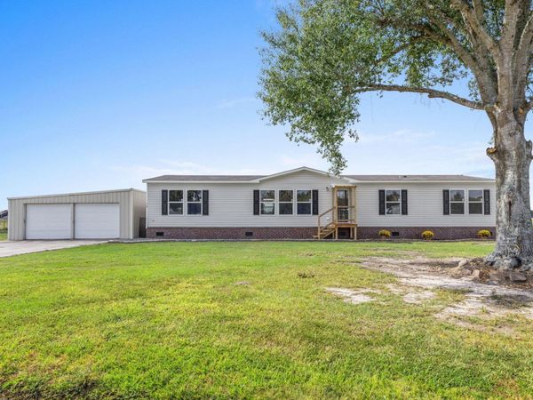 4167 Green Tree Ln, Lake Charles, LA 70611