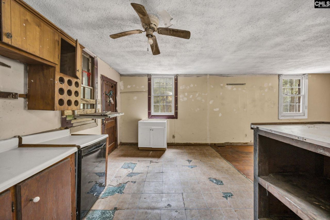 8857 Sc-215 Photo 10